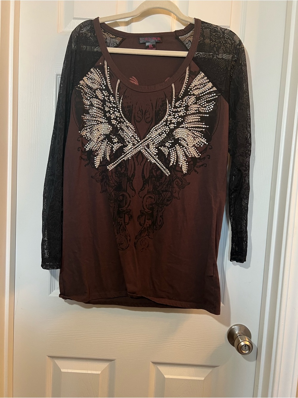 🦋 NWOT Rock & Roll Cowgirl Brown Long Sleeve Tee with Rhinestone Wing Design xl